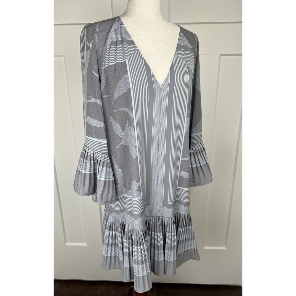Halston Heritage Gray Graphic Stripe V-Neck Dress Bell Sleeves Pleated Hem Sz L - Picture 8 of 10